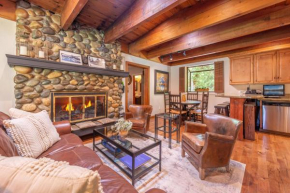 Home for 10 w Private Beach Access Pet-Friendly Minutes to Slopes Book on Mobile for Promo